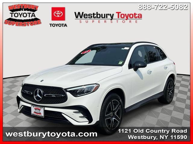 Used 2025 Mercedes-Benz GLC 300 4MATIC image 5