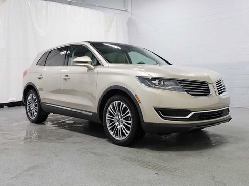 Used 2017 Lincoln MKX Reserve w/ Lincoln MKX Climate Package AWD/4WD image 13