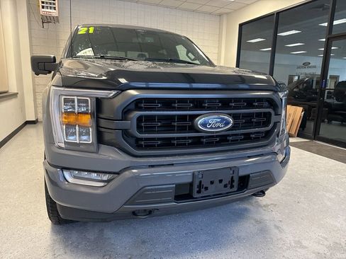 Certified 2021 Ford F150 XLT w/ Equipment Group 302A High image 35