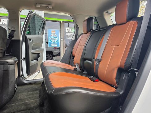 Used 2017 GMC Terrain SLT FWD image 23