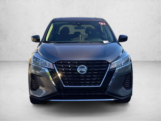Used 2021 Nissan Kicks S FWD image 2