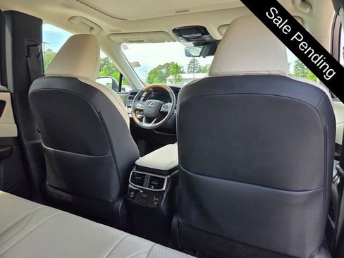 Used 2024 Lexus RX 350 w/ Technology Package AWD/4WD image 18