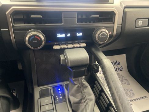 Used 2025 Toyota 4Runner SR5 image 33