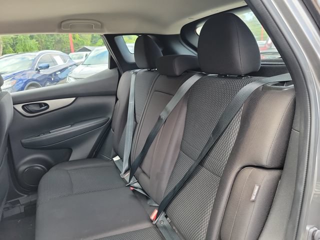 Used 2020 Nissan Rogue Sport S w/ Appearance Package FWD image 11