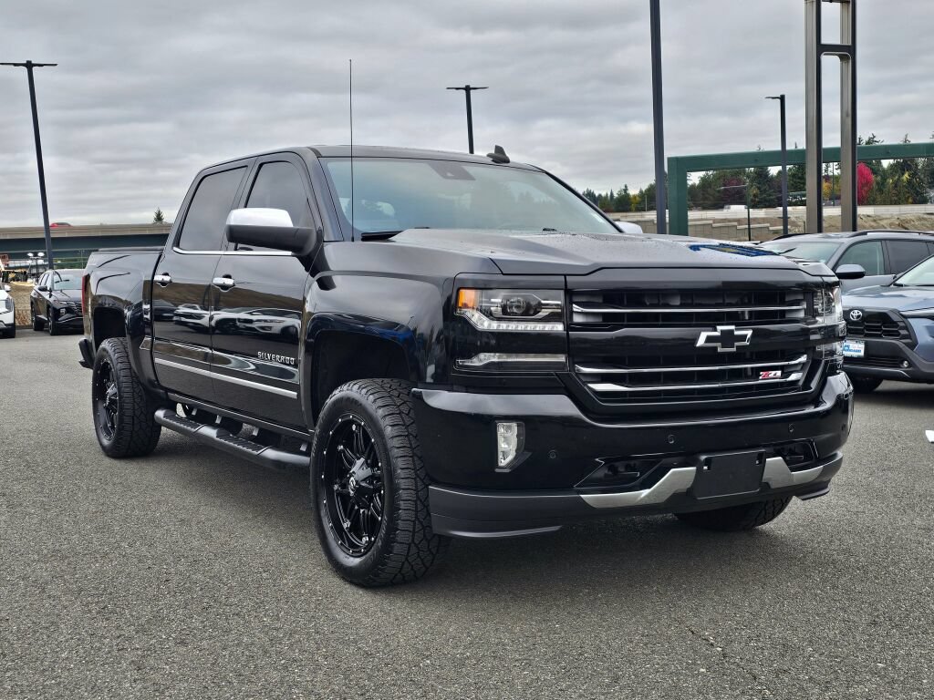 Used 2016 Chevrolet Silverado 1500 LTZ Z71 w/ LTZ Plus Package AWD/4WD image 3