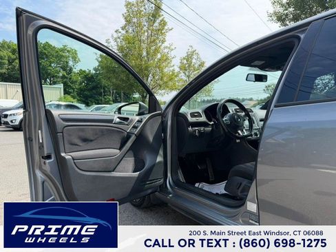 Used 2013 Volkswagen GTI 4-Door FWD image 9
