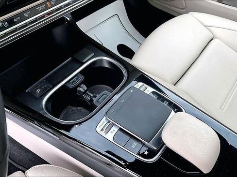Certified 2020 Mercedes-Benz CLA 250 4MATIC image 21