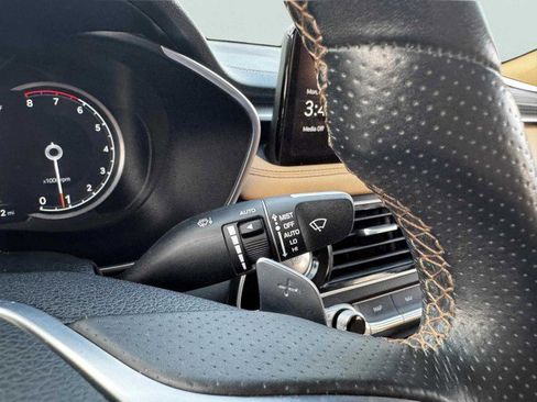 Used 2022 Genesis G70 2.0T w/ Prestige Package image 23