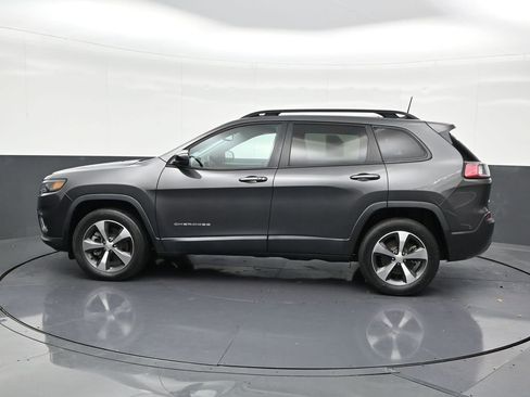 Used 2022 Jeep Cherokee Limited image 7