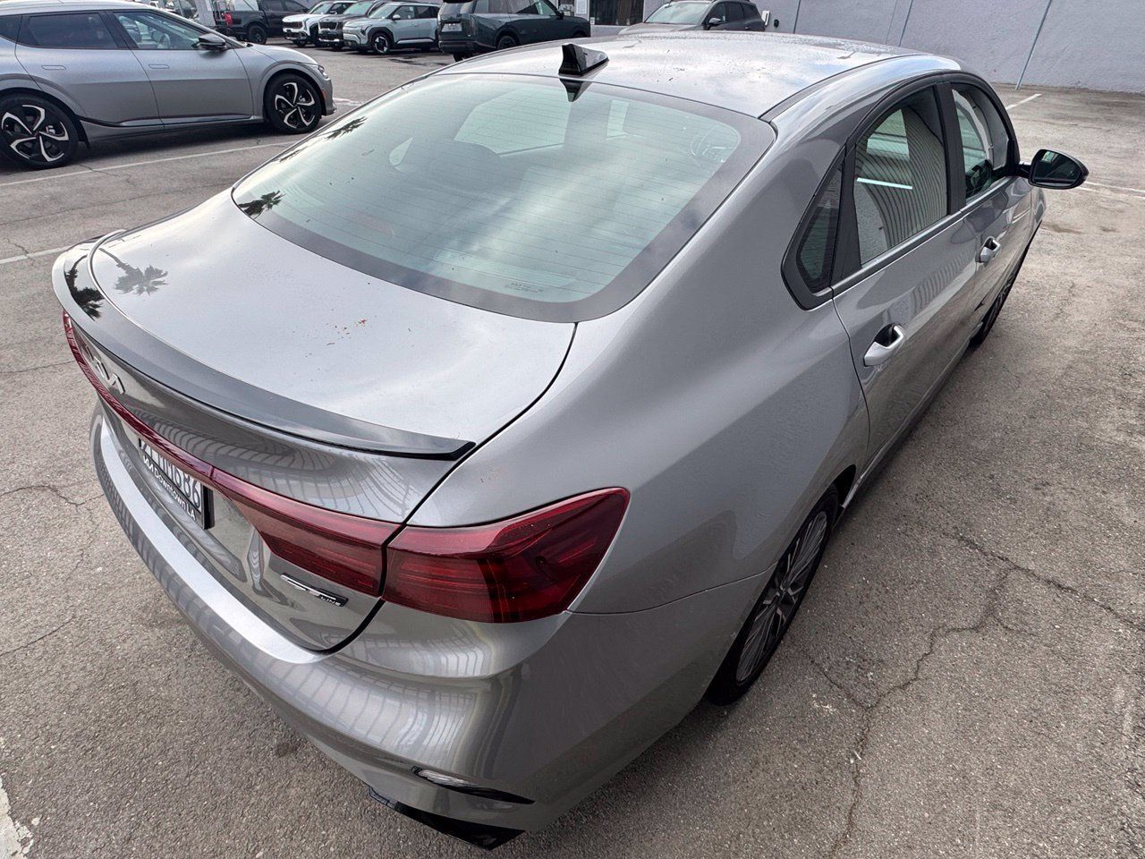 Used 2024 Kia Forte GT-Line FWD image 3