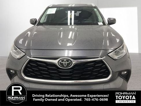 Used 2023 Toyota Highlander Limited image 10