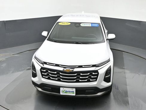 Used 2025 Chevrolet Equinox LT image 26