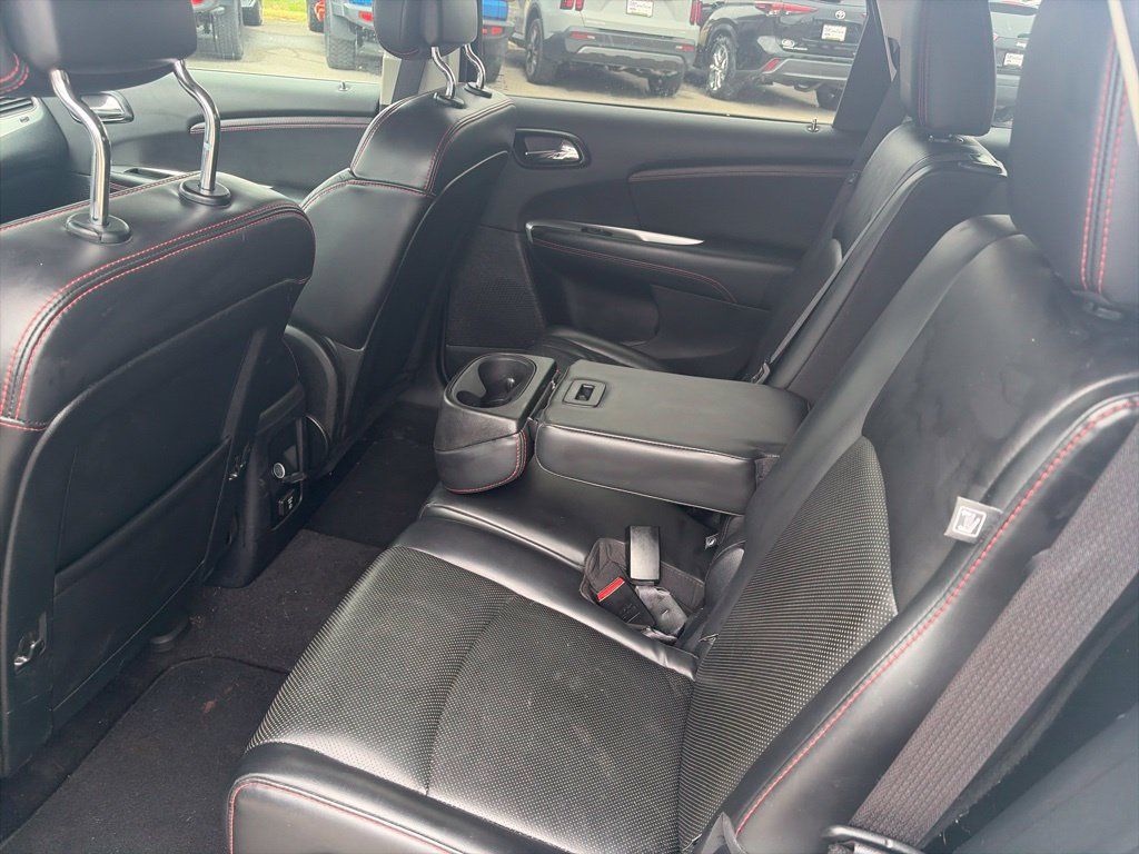 Used 2017 Dodge Journey GT w/ Driver Convenience Group AWD/4WD image 11