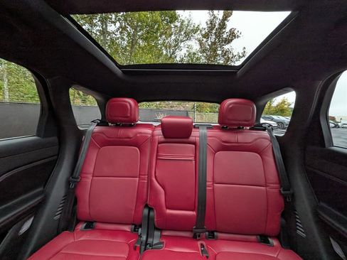 Used 2023 Lincoln Corsair Reserve w/ Equipment Group 201A image 17