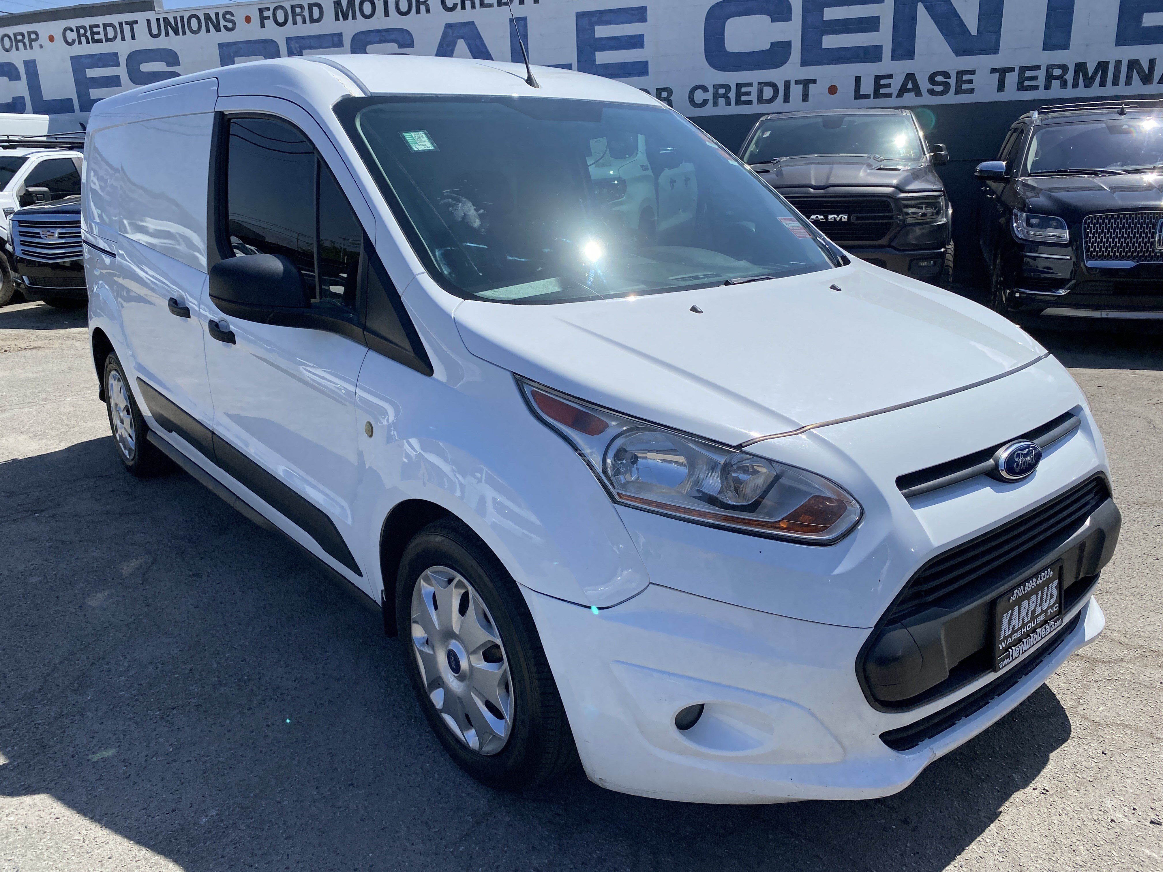Used 2016 Ford Transit Connect XLT FWD image 7