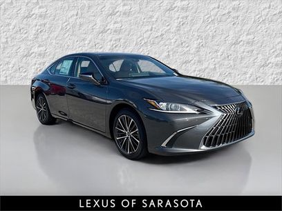 New 2025 Lexus ES 350 w/ Premium Package