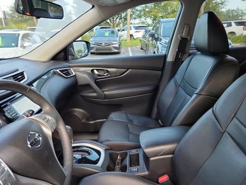 Used 2016 Nissan Rogue SL w/ SL Premium Package FWD image 19