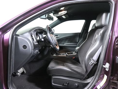 Used 2022 Dodge Charger Scat Pack w/ Dynamics Package RWD image 3
