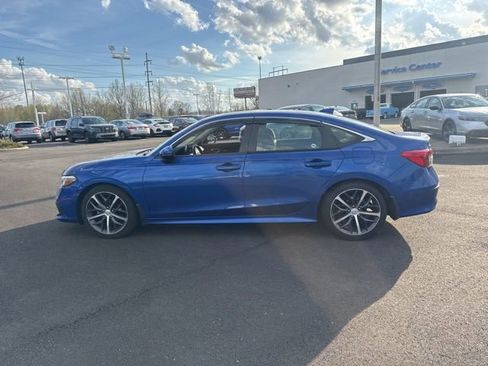 Used 2022 Honda Civic Touring image 18