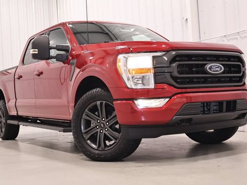 Certified 2022 Ford F150 XLT w/ Equipment Group 301A Mid AWD/4WD image 40