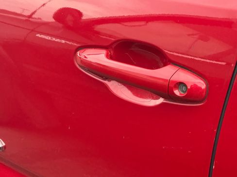 Used 2017 Toyota Tacoma TRD Off-Road w/ Tow Package image 16