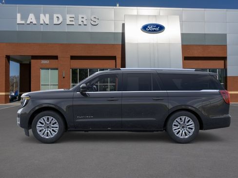 New 2026 Ford Expedition Max Platinum AWD/4WD image 3