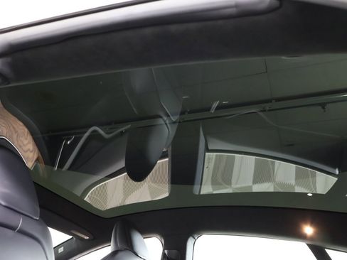 Used 2020 Tesla Model S Long Range image 22