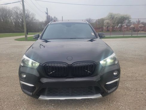Used 2018 BMW X1 sDrive28i w/ Convenience Package image 2