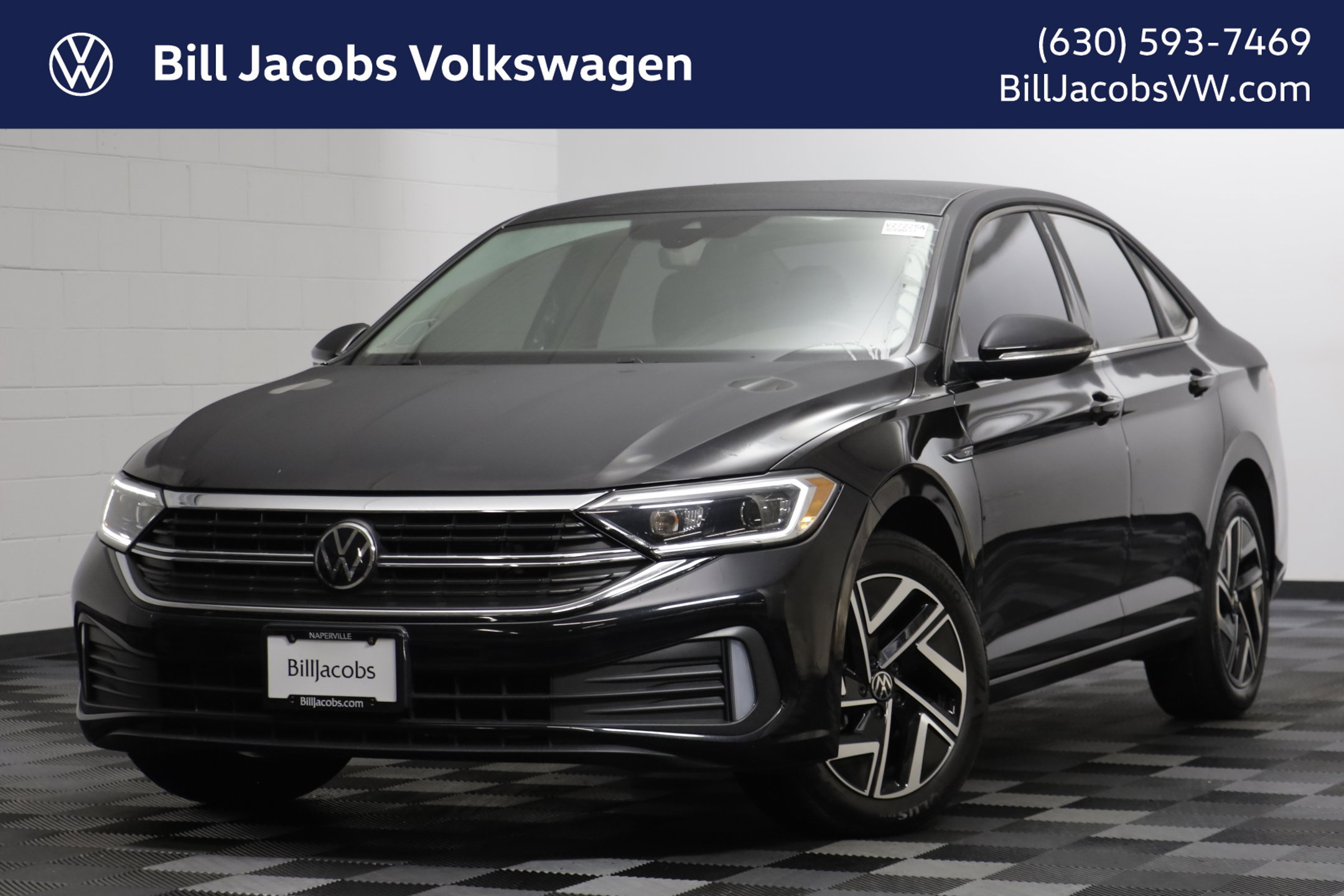 Used 2023 Volkswagen Jetta SEL FWD image 1