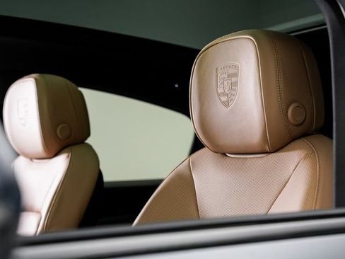 New 2026 Porsche Cayenne image 10