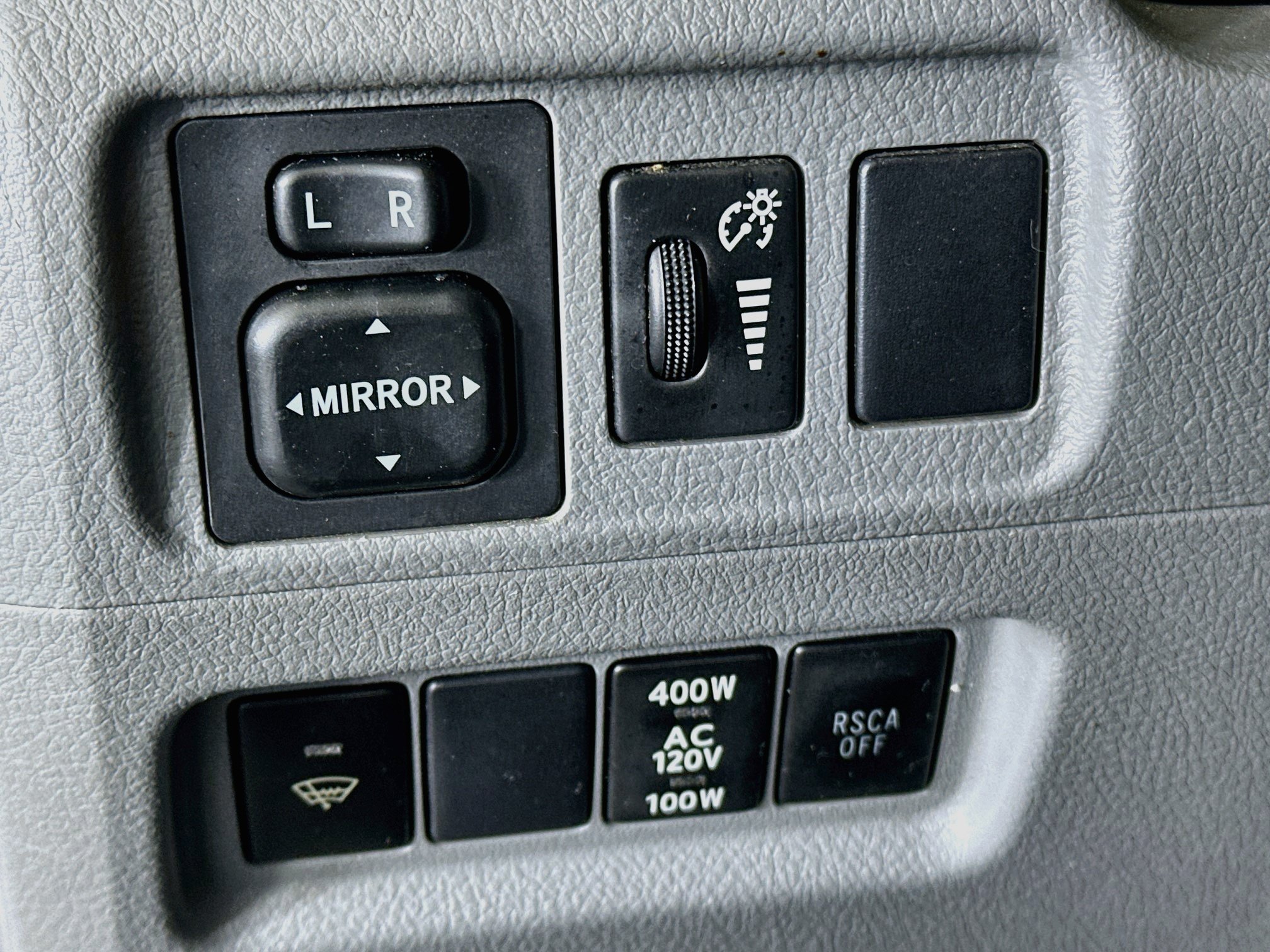 Used 2012 Toyota 4Runner Trail AWD/4WD image 16
