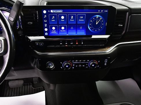 Used 2022 Chevrolet Silverado 1500 LT image 26