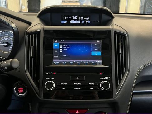 Used 2022 Subaru Crosstrek 2.5i Sport AWD/4WD image 38
