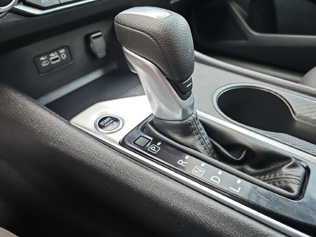 Used 2025 Nissan Altima 2.5 SV FWD image 20