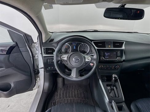 Used 2017 Nissan Sentra SV w/ Electronics Package image 21