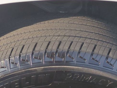 Used 2025 Chevrolet Tahoe LT image 20