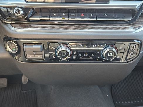 Used 2025 GMC Sierra 1500 Elevation w/ X31 Off-Road Package AWD/4WD image 21