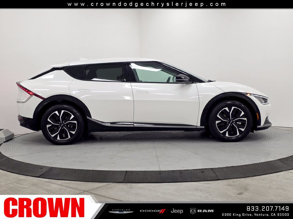 Used 2024 Kia EV6 Wind RWD image 8