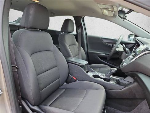 Used 2025 Chevrolet Malibu LT FWD image 20