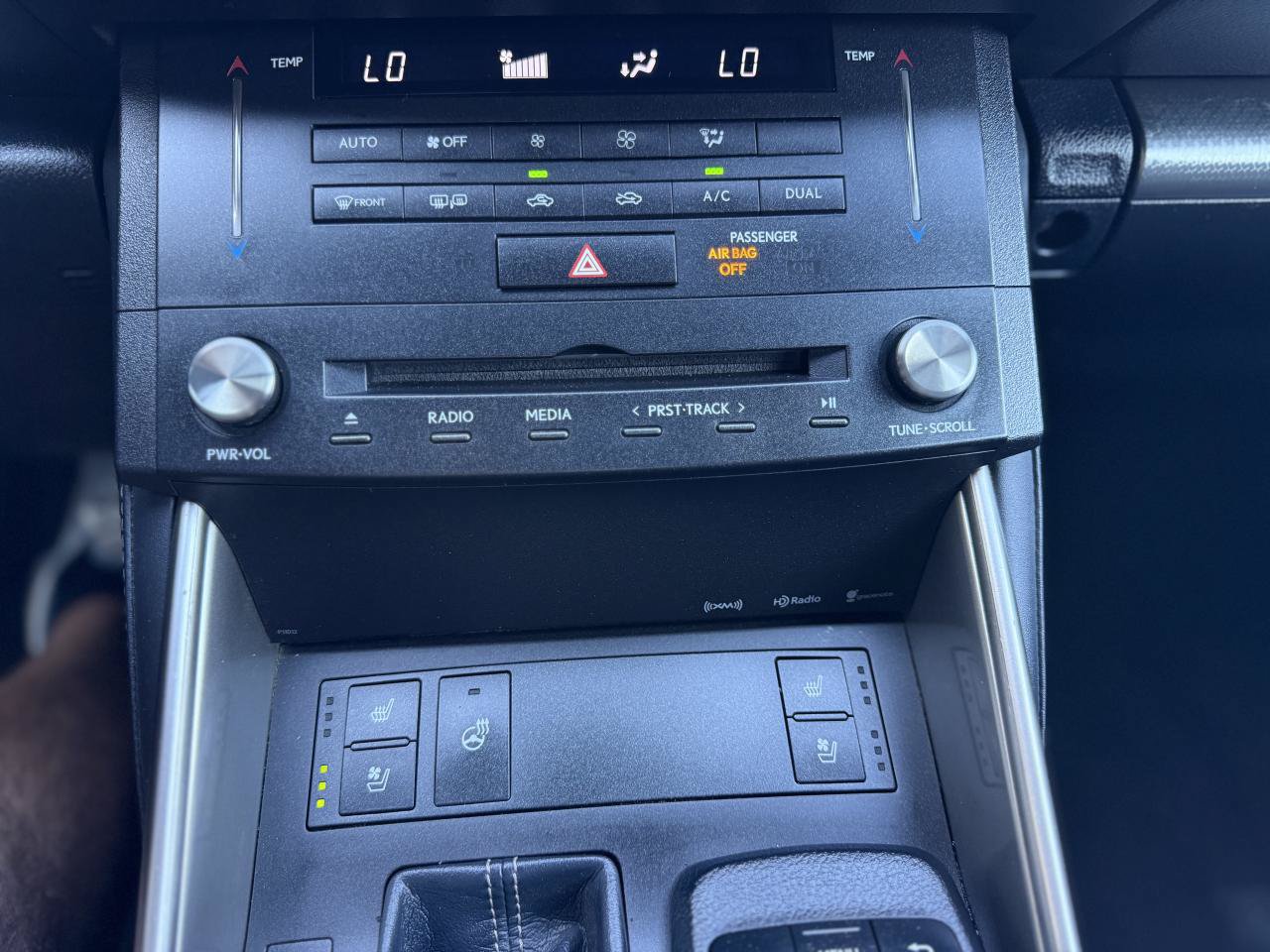 Used 2016 Lexus IS 200t w/ F Sport Package RWD image 20