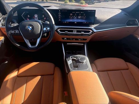 Used 2024 BMW 330i xDrive Sedan w/ Premium Package AWD/4WD image 17