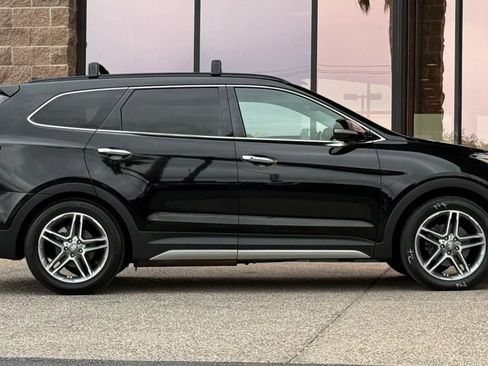 Used 2018 Hyundai Santa Fe Limited FWD image 15