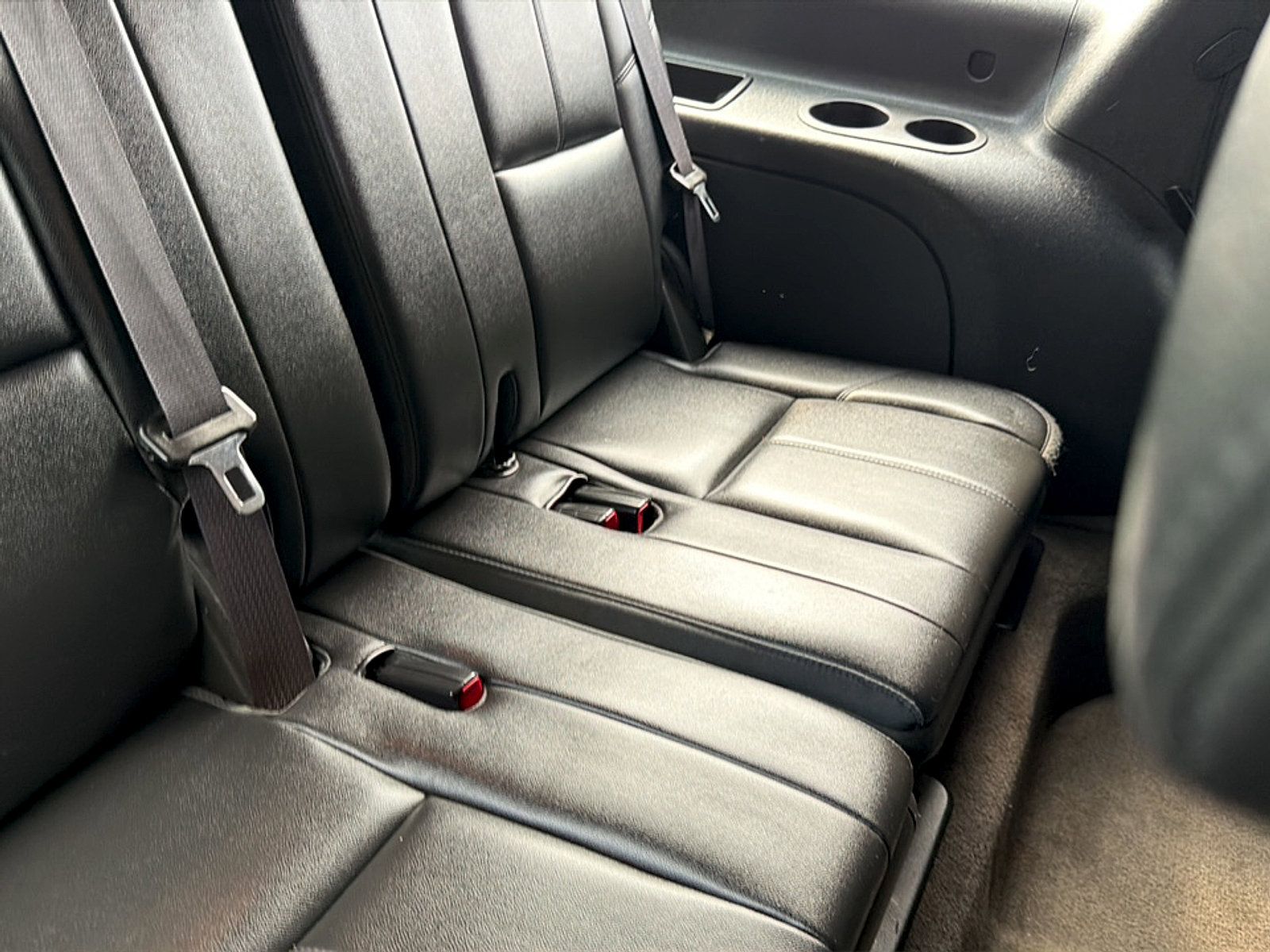 Used 2013 GMC Yukon XL SLT w/ SLT-2 Equipment Package AWD/4WD image 10