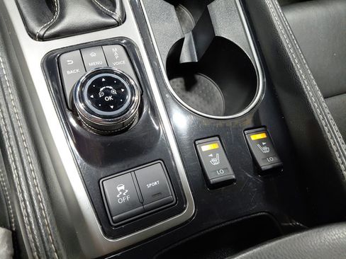Used 2023 Nissan Maxima SV w/ Floor Mat Group FWD image 29