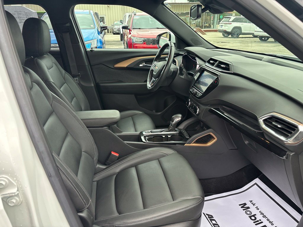 Used 2023 Chevrolet TrailBlazer ACTIV w/ Convenience Package AWD/4WD image 42