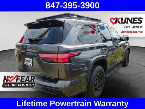 Used 2025 Toyota Sequoia TRD Pro AWD/4WD image 9