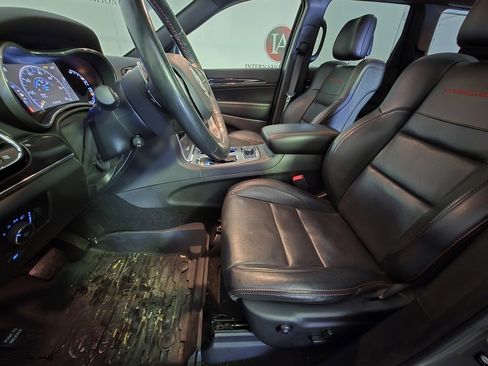 Used 2021 Jeep Grand Cherokee Trailhawk w/ Trailhawk Luxury Group image 11