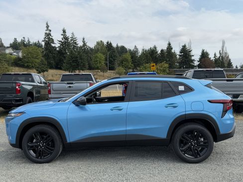 New 2026 Chevrolet Trax ACTIV w/ Driver Confidence Package image 2