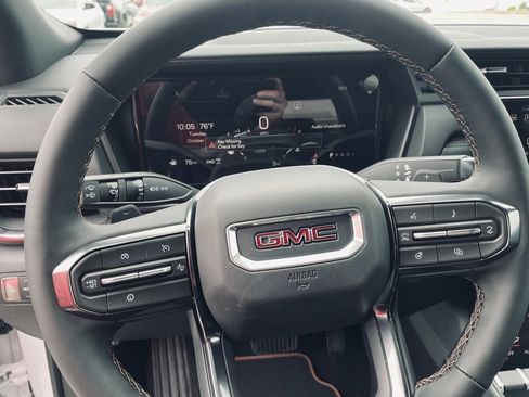 New 2026 GMC Terrain AT4 w/ Technology Package II image 11