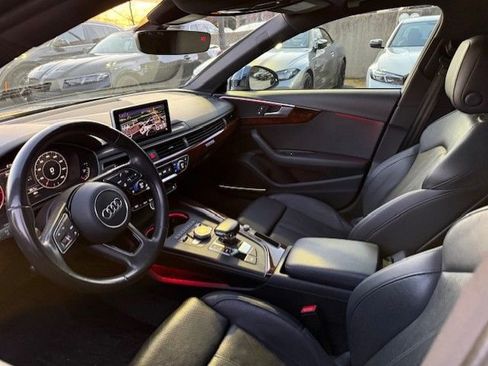 Used 2017 Audi A4 2.0T Prestige w/ Prestige Package image 3